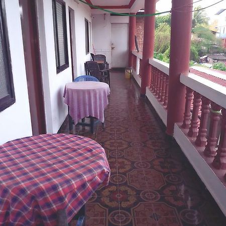 Budget Beach Stay In Tito'S Lane Baga Εξωτερικό φωτογραφία